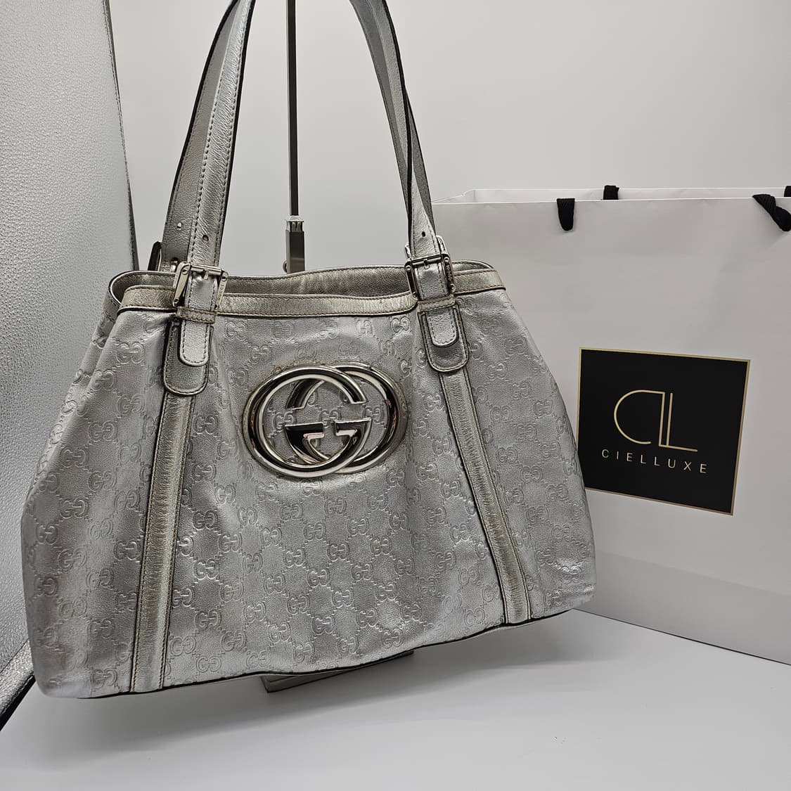 정품 구찌 메탈릭 숄더백 상품이미지1