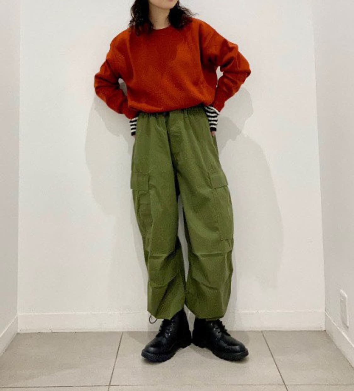 GU 와이드 카고 올리브 상품이미지3