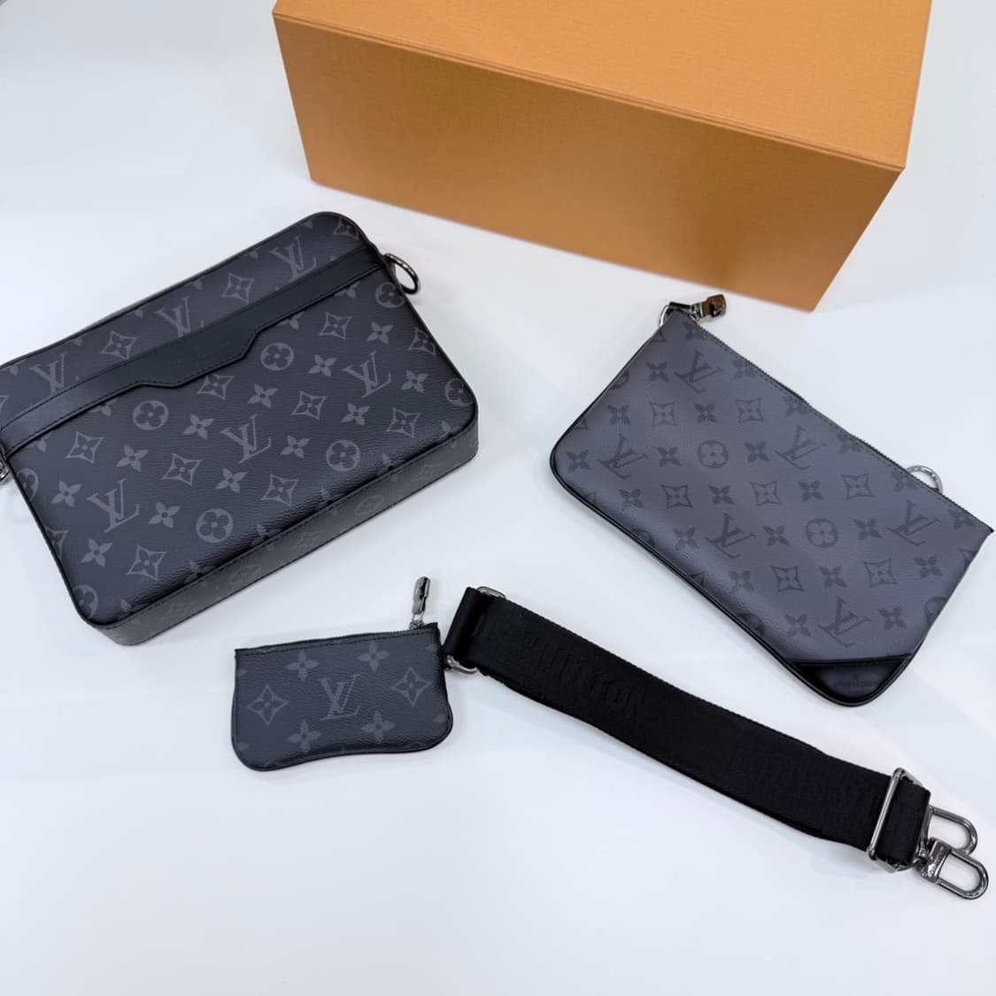 [S+급/OS] 루이비통 이클립스 트리오 모노그램 메신저백 크로스백 상품이미지8