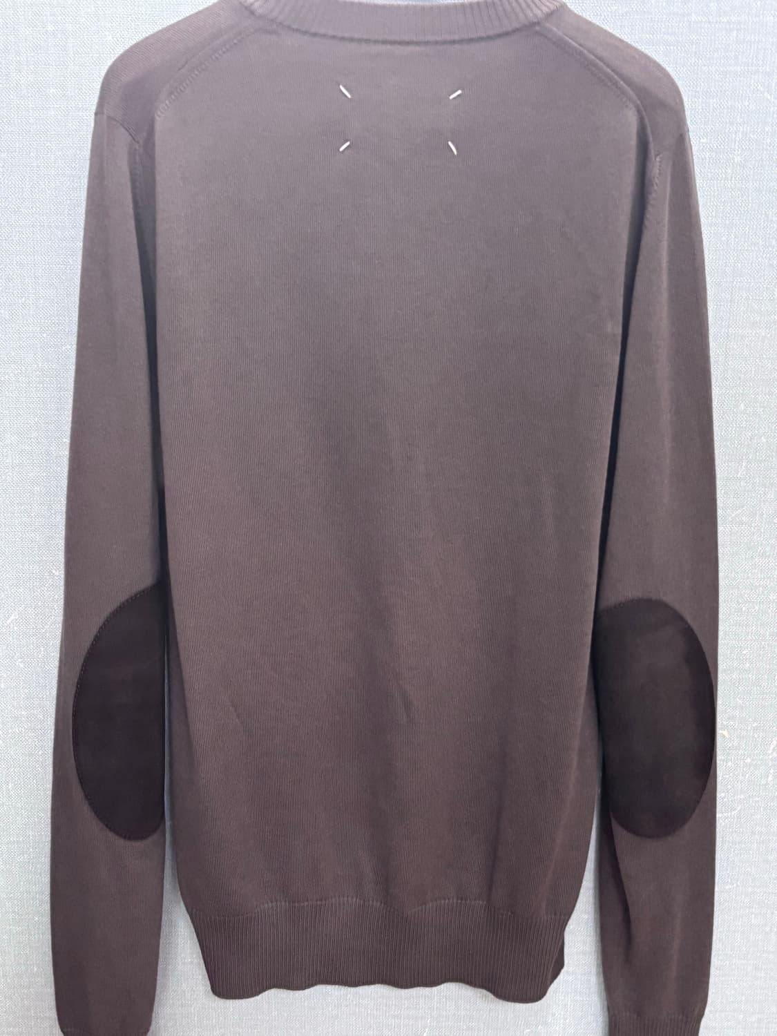 마르지엘라 엘보우 패치 니트 다크올리브 상품이미지3