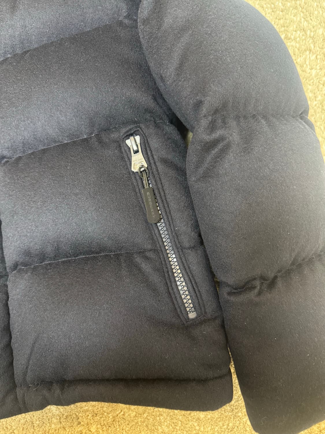 정품 버버리 패딩 자켓 캐시미어 새것 상품이미지4