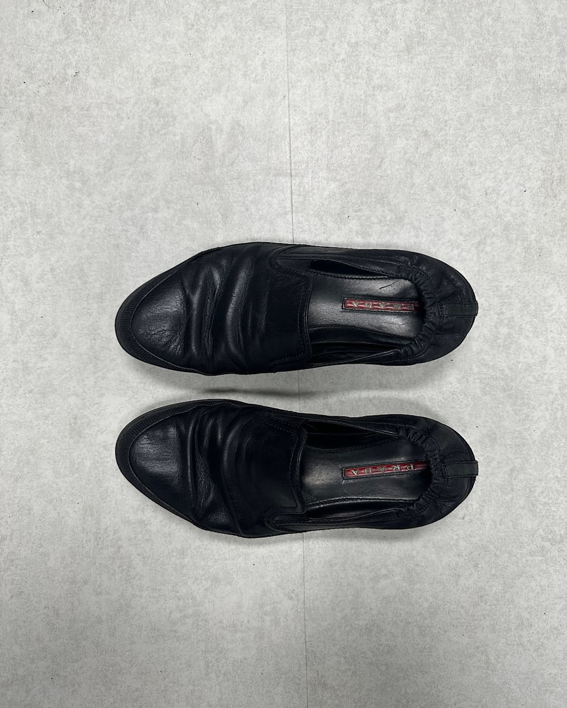 Prada leather slip-on 상품이미지1
