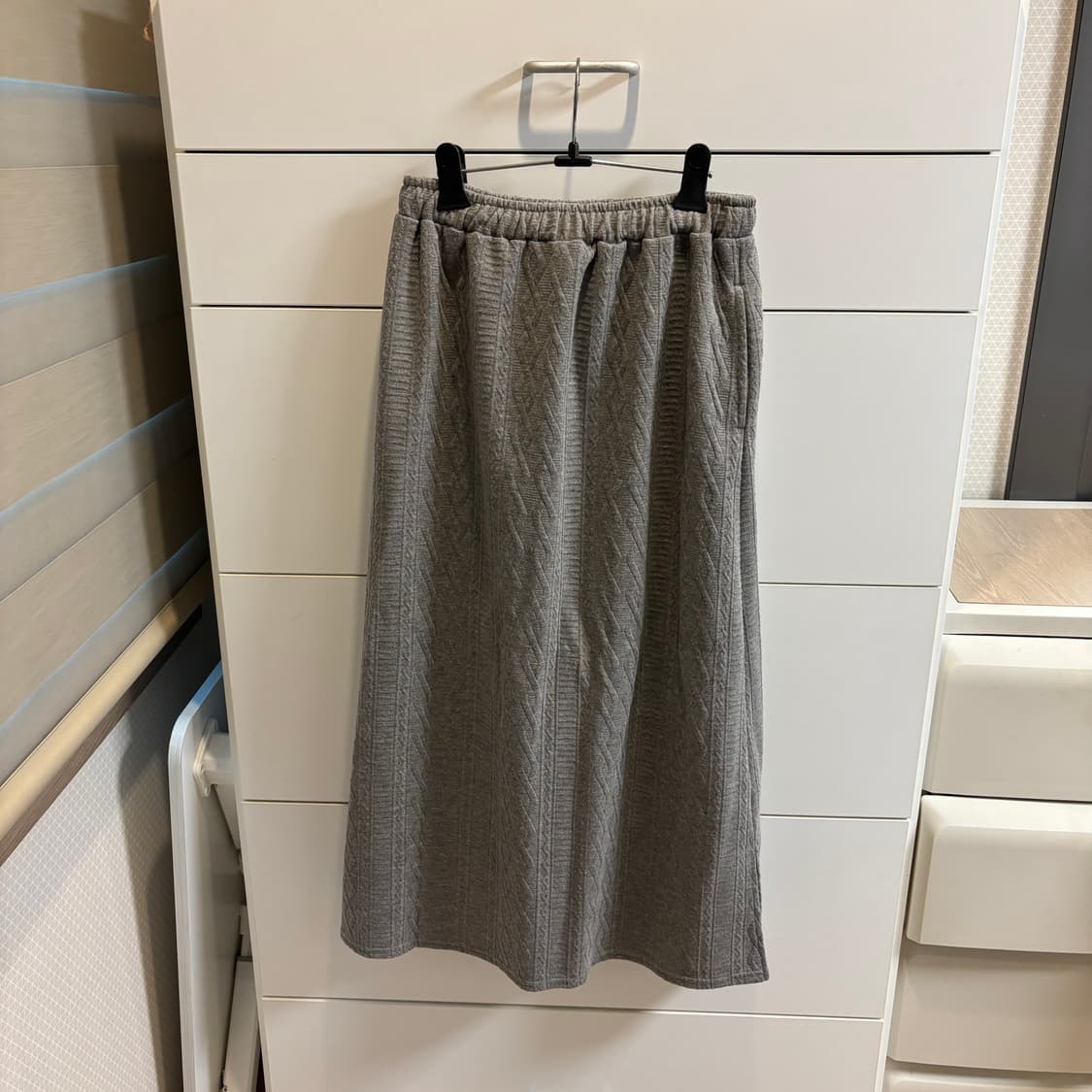 그레이 케이블 퀼팅 롱 스커트 M 상품이미지1