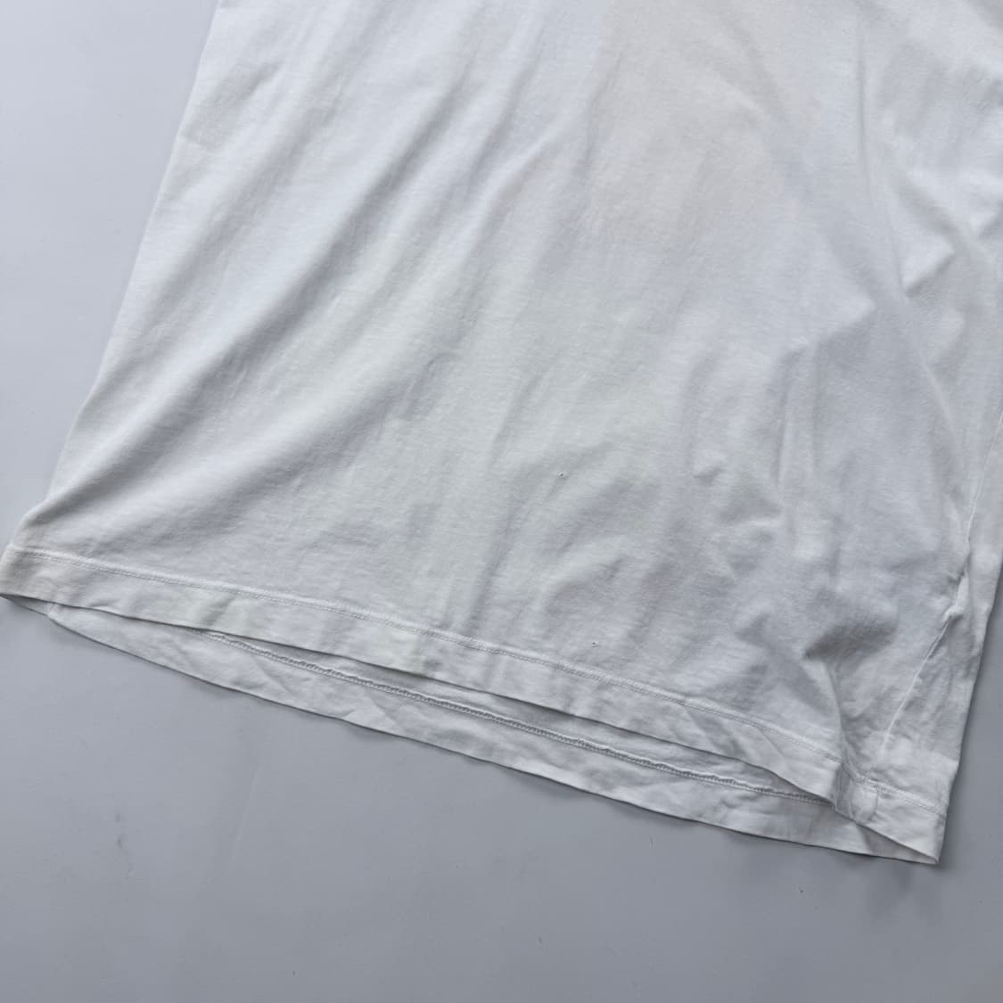 스톤아일랜드 백 스프레이 로고 반팔 티셔츠 상품이미지5