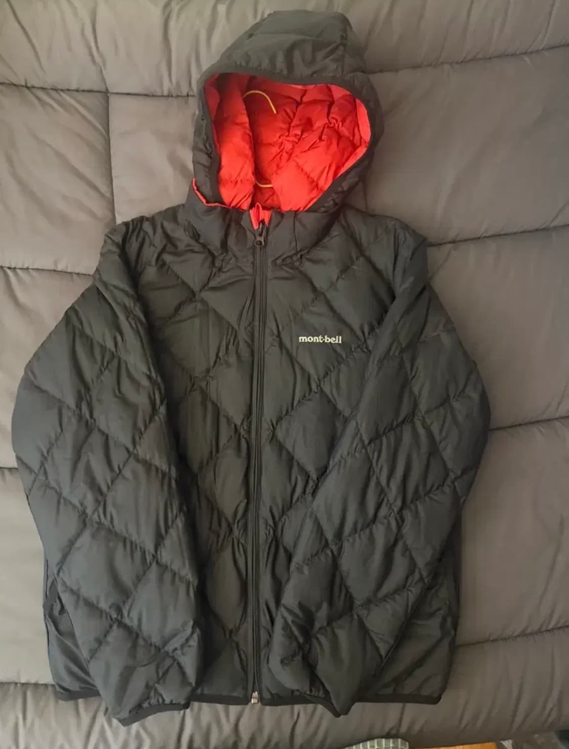 몽벨 경량 패딩 리버시블 다운 파카 레드 브릭 블랙 상품이미지2
