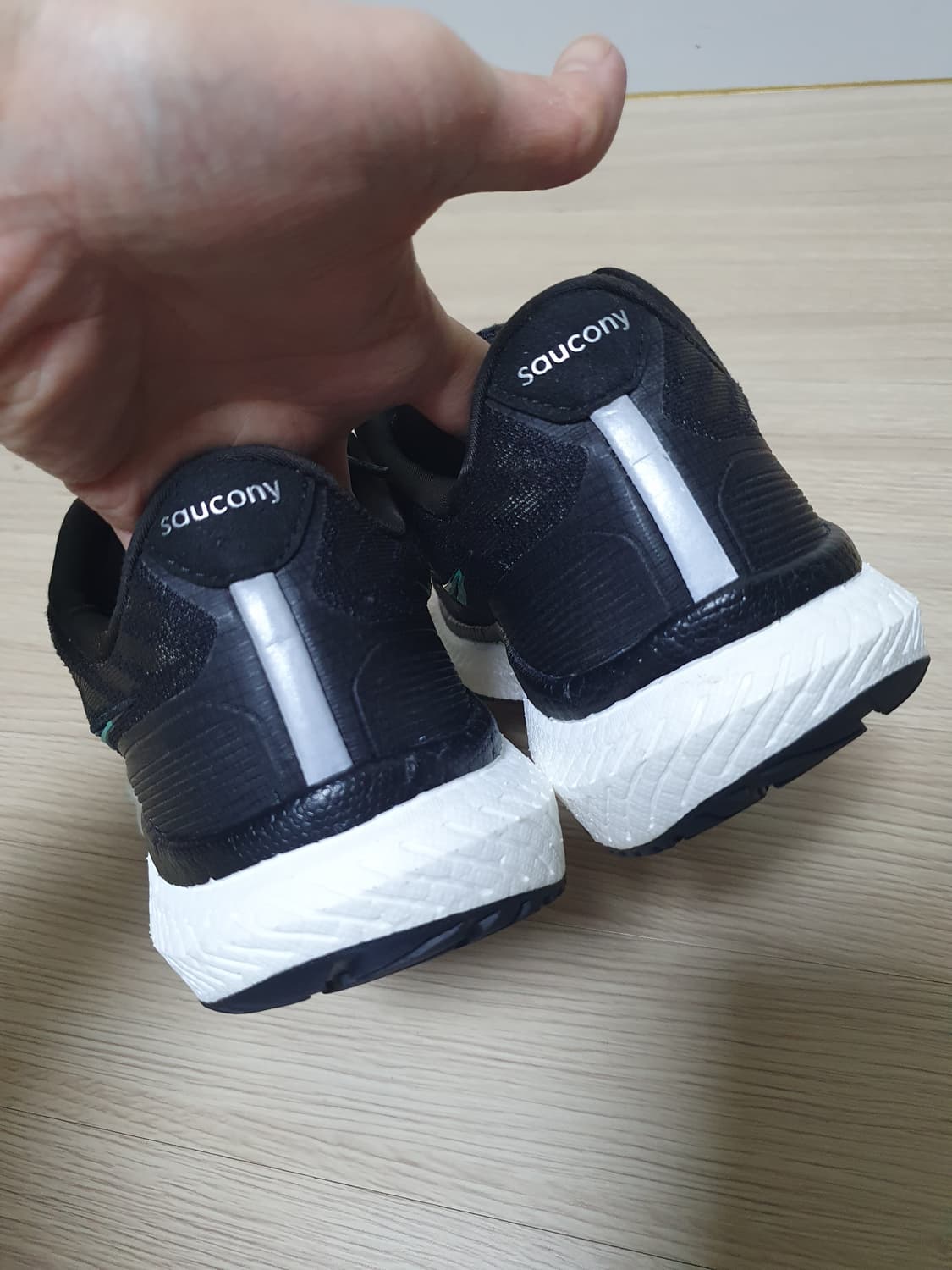 써코니 트라이엄프 러닝화 280 상품이미지6