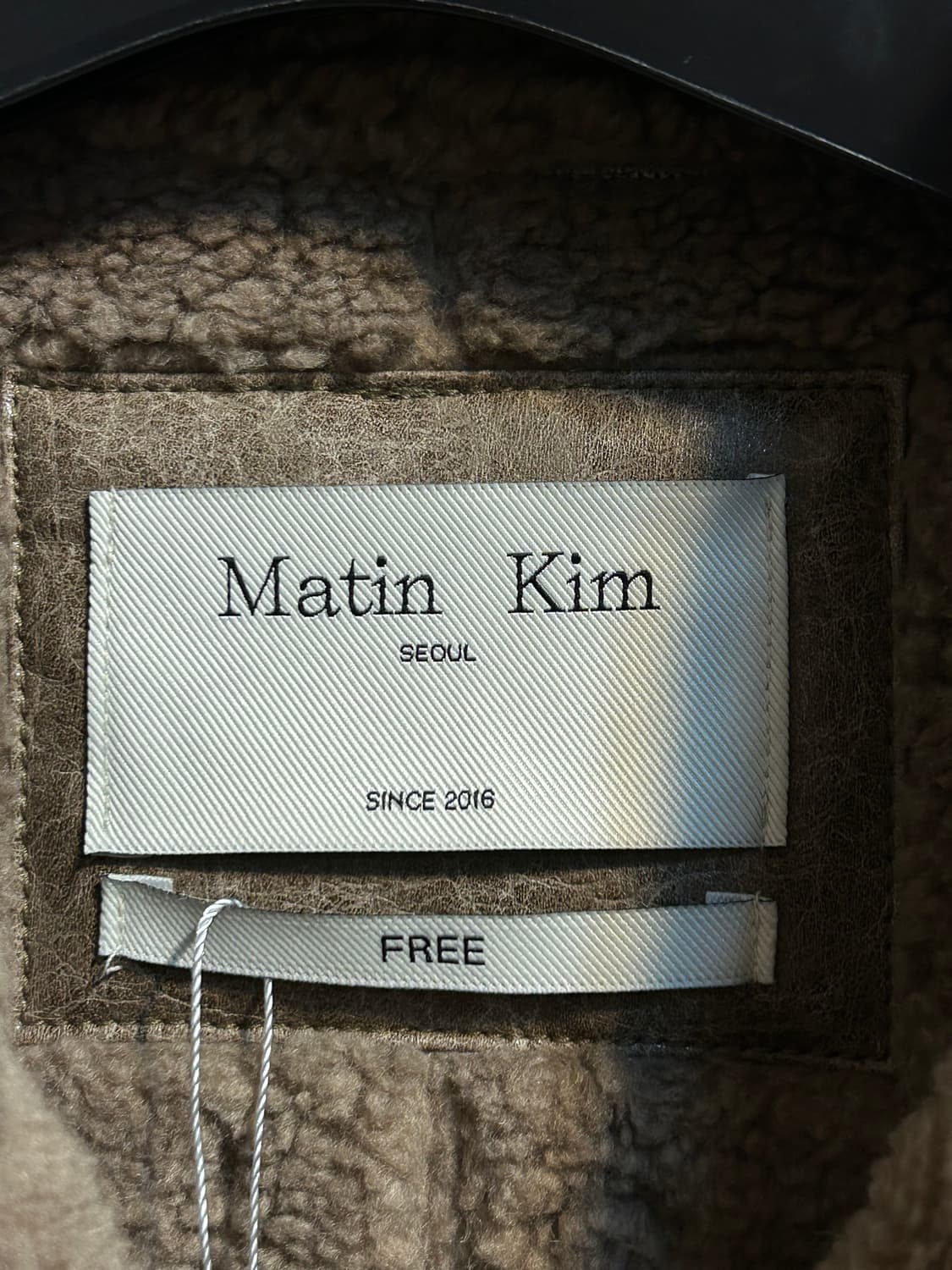 마뗑킴 퍼 무스탕 자켓 상품이미지5