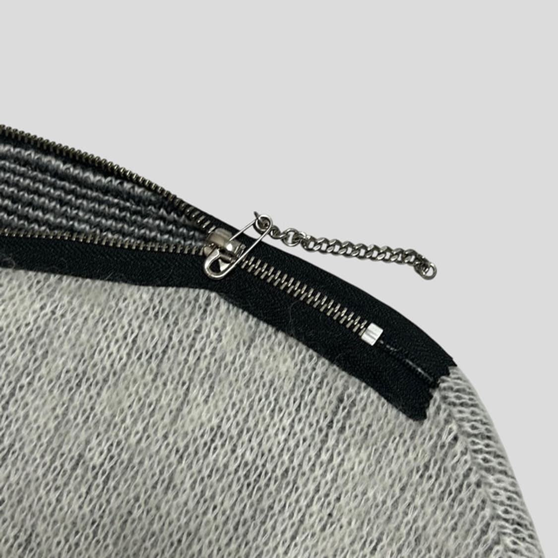 THE SOLOIST 21aw boat neck argyle cape 상품이미지8