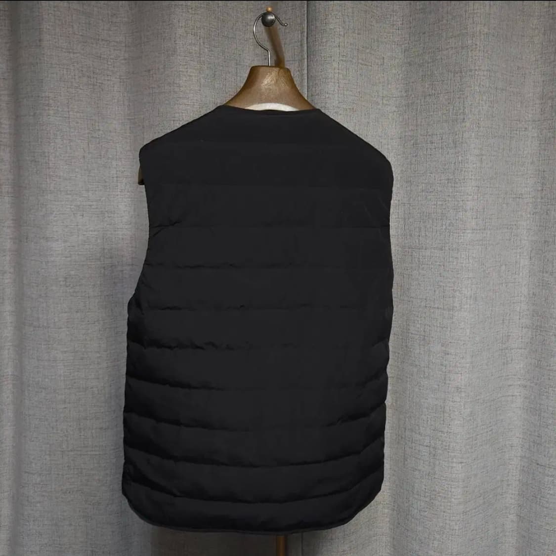 105 ) 커스텀멜로우 구스 경량 패딩 조끼 상품이미지4