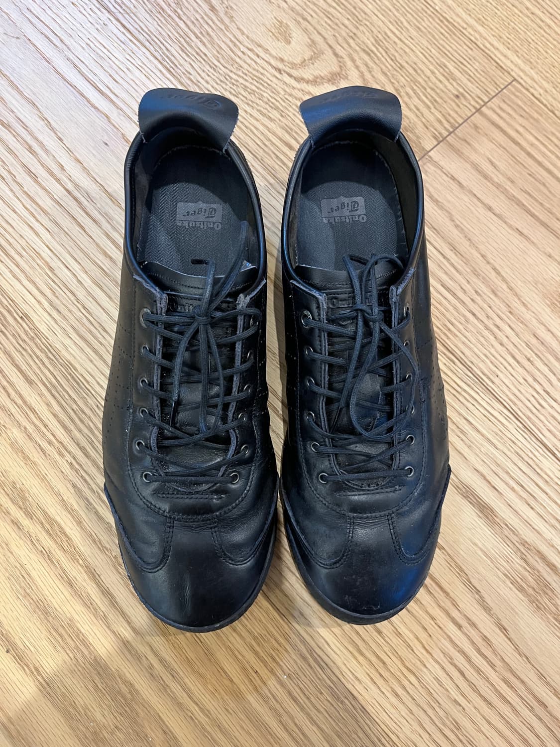 오니츠카타이거 상품이미지2