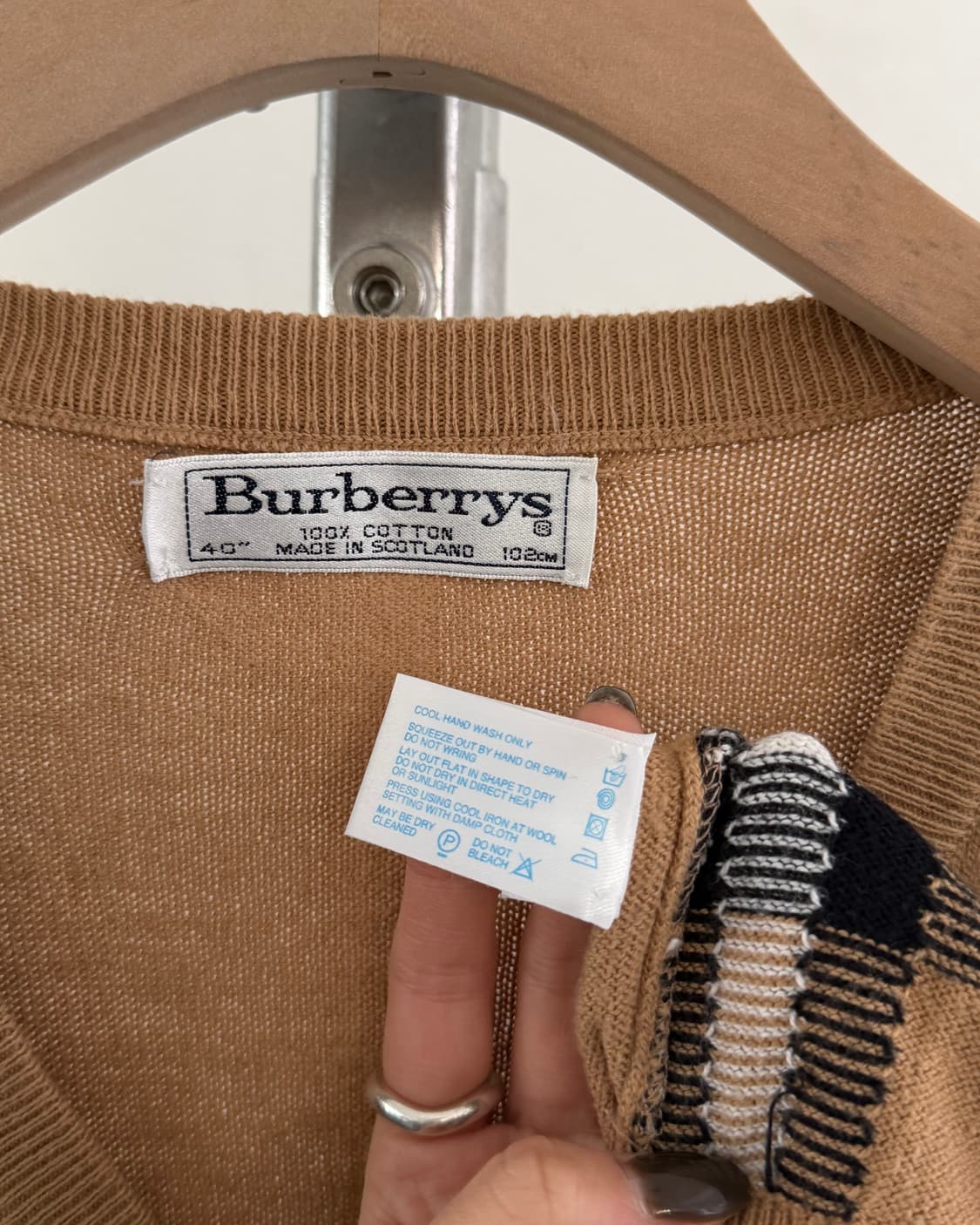 Burberry 버버리 노바체크 브이넥 니트 상품이미지6