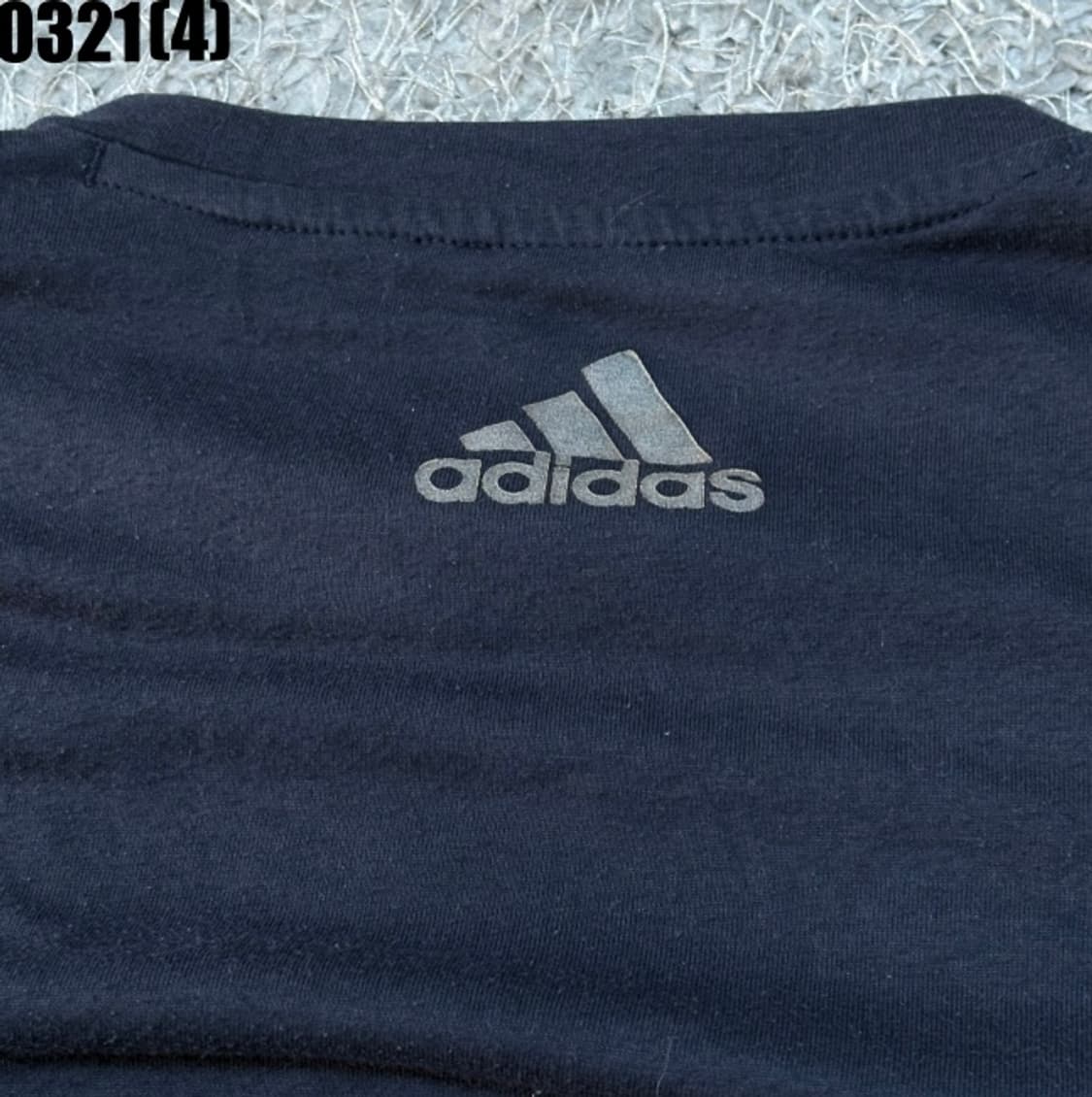 M 아디다스 로고 반팔 티셔츠 블랙 0321(4) 상품이미지5