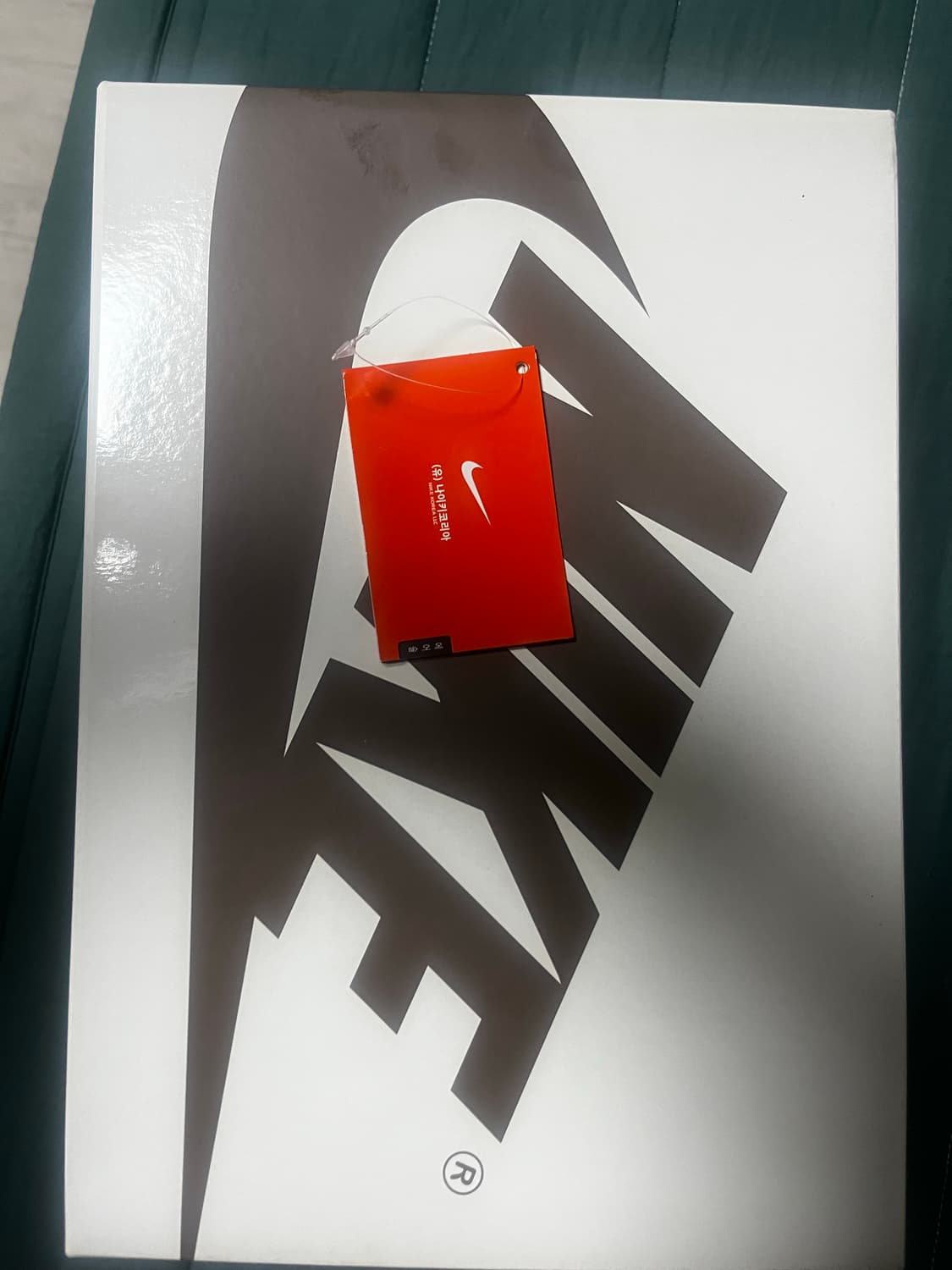 (정품) 조던1 트래비스스캇 벨벳 브라운 260mm 상품이미지4