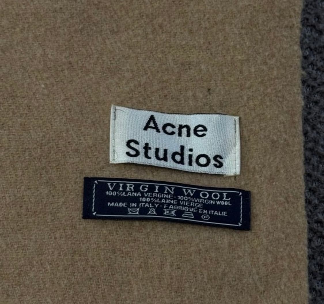 아크네 스튜디오 목도리 머플러 상품이미지2