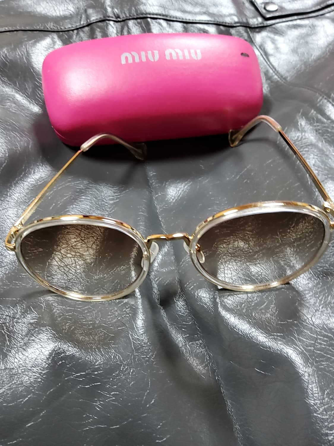 미우미우 선글라스  miu miu 상품이미지1