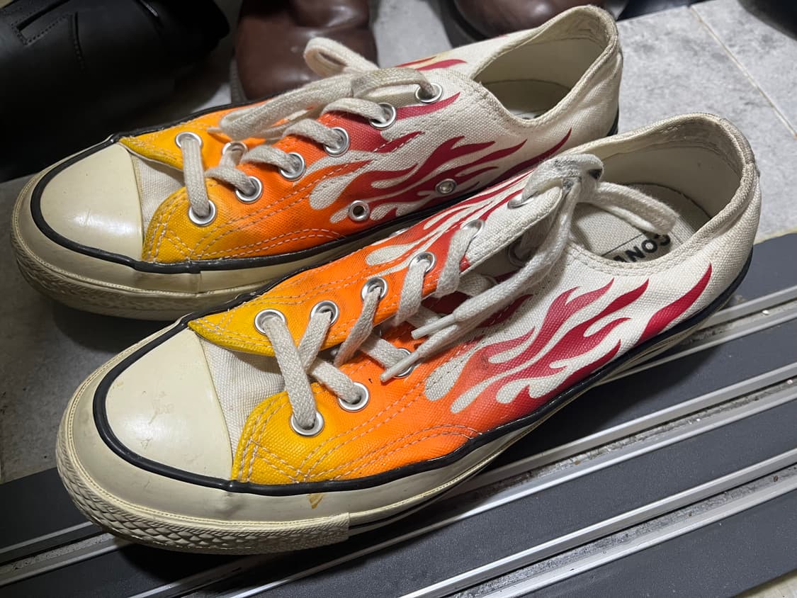 컨버스 척 70 로우 아카이브 프린트 플레임 화이트 상품이미지2