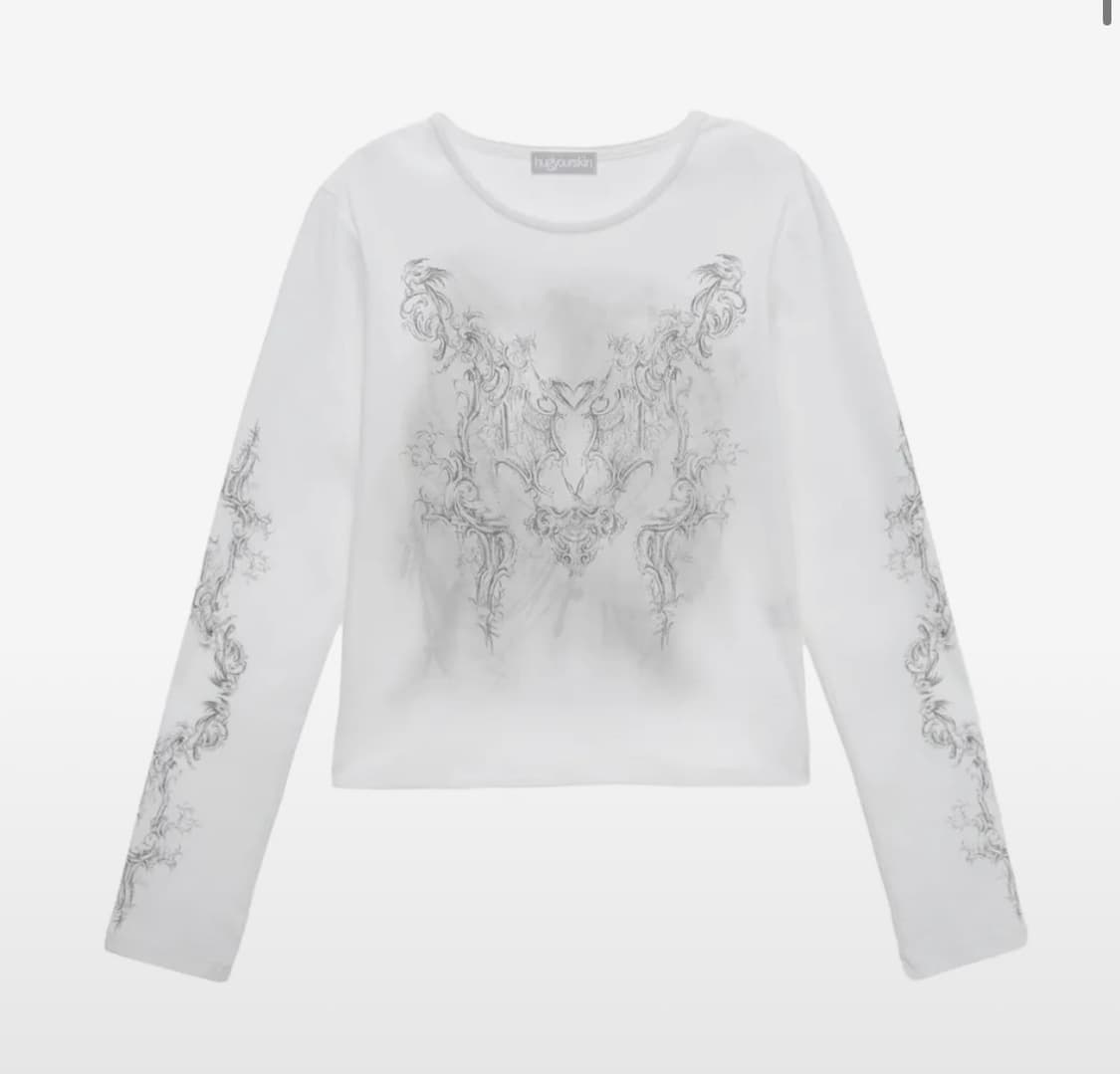 허그유어스킨 로코코 오너먼트 티 화이트 상품이미지1