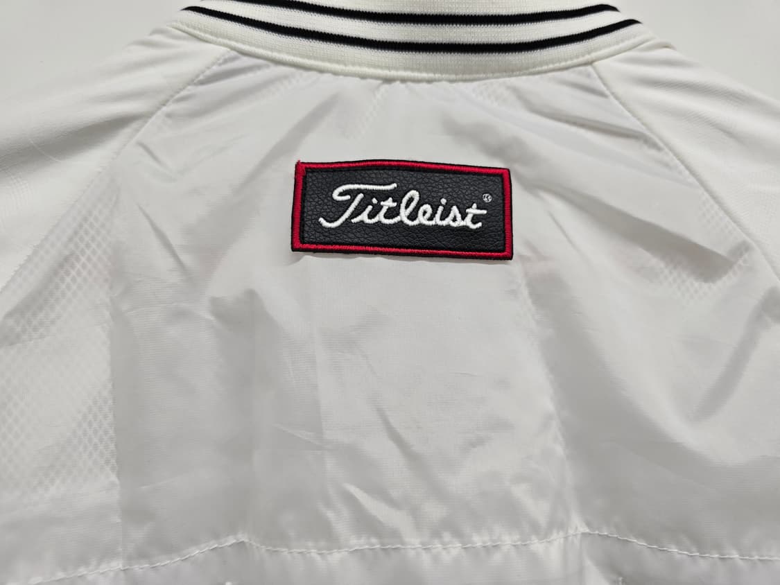 타이틀리스트 남성 바람막이.
싸이즈 105 상품이미지4