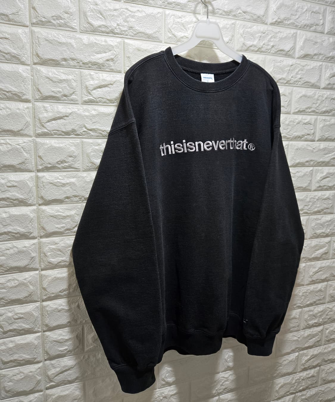 디스이즈네버댓 기모 맨투맨 L 상품이미지3