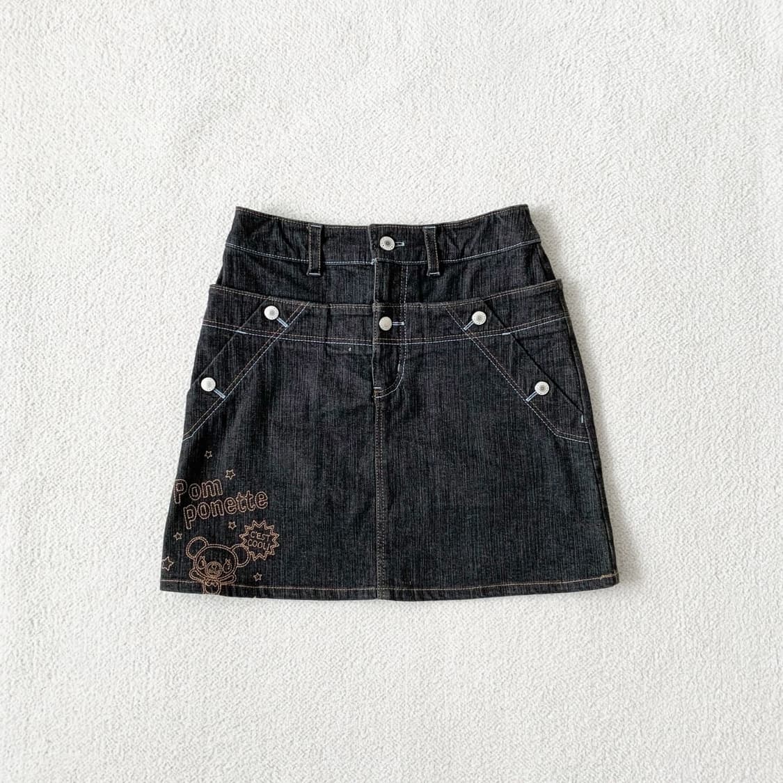 폼포넷 ♥ 흑청 데님자수 미니스커트 상품이미지1