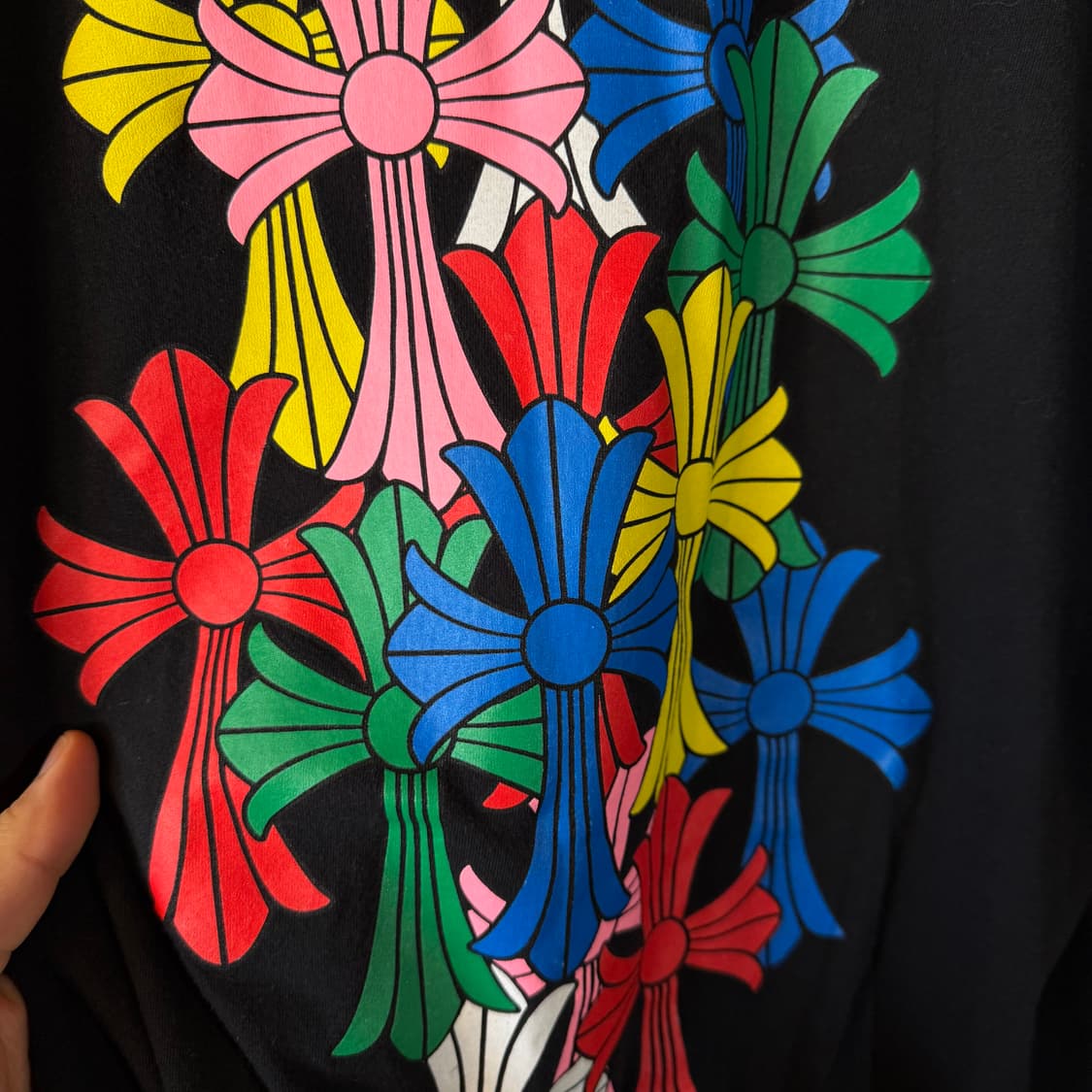 크롬하츠 멀티크로스 반팔 티셔츠 판매 합니다. 상품이미지3