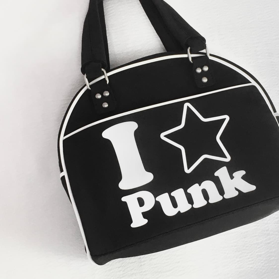 이스트쿤스트 I LOVE PUNK BOWLING BAG BLACK 상품이미지3