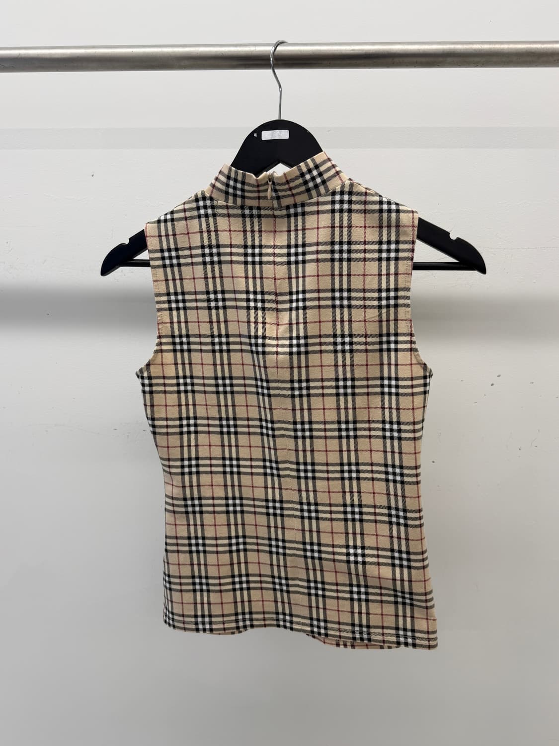 Burberry 버버리 체크 하이넥 슬리브리스 1 상품이미지3