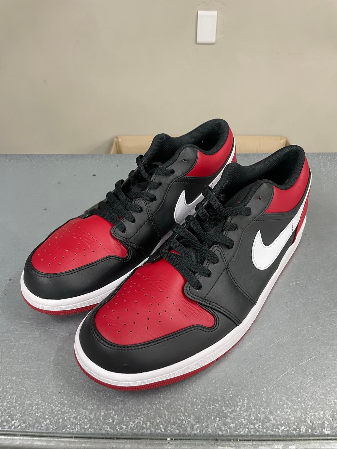 나이키 조던 1 로우 300 상품이미지2