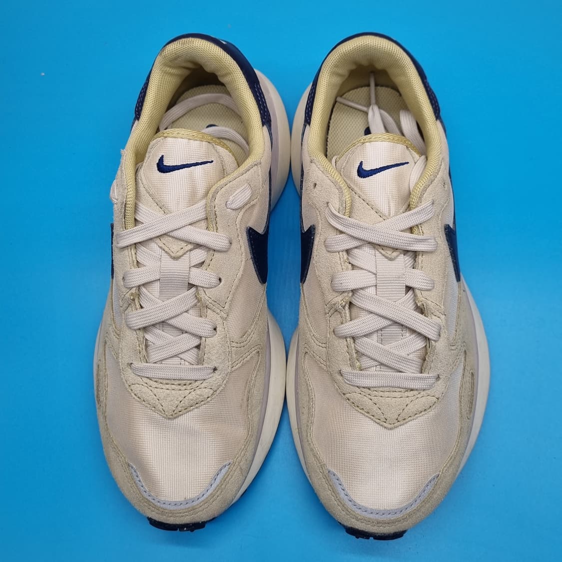 나이키 피닉스 와플 여성운동화240  상품이미지2