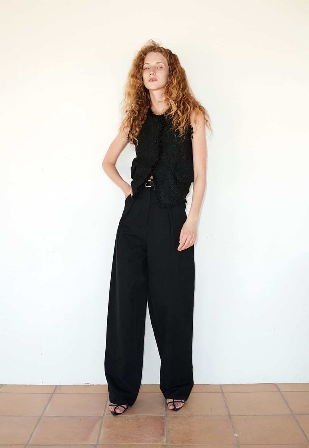 위메농 TULLIP COTTON PANTS - BLACK 상품이미지2