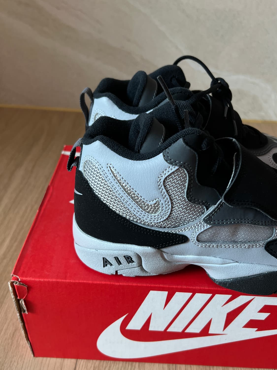 [240mm] [새제품] 튼튼하고 힙한 나이키 에어 스피드 터프 (그레이 상품이미지6