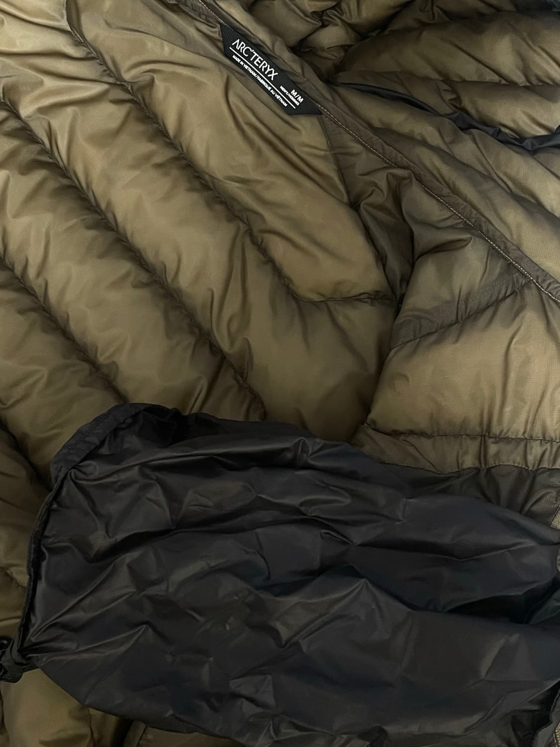 아크테릭스 세륨 후디 비터스 M 상품이미지6