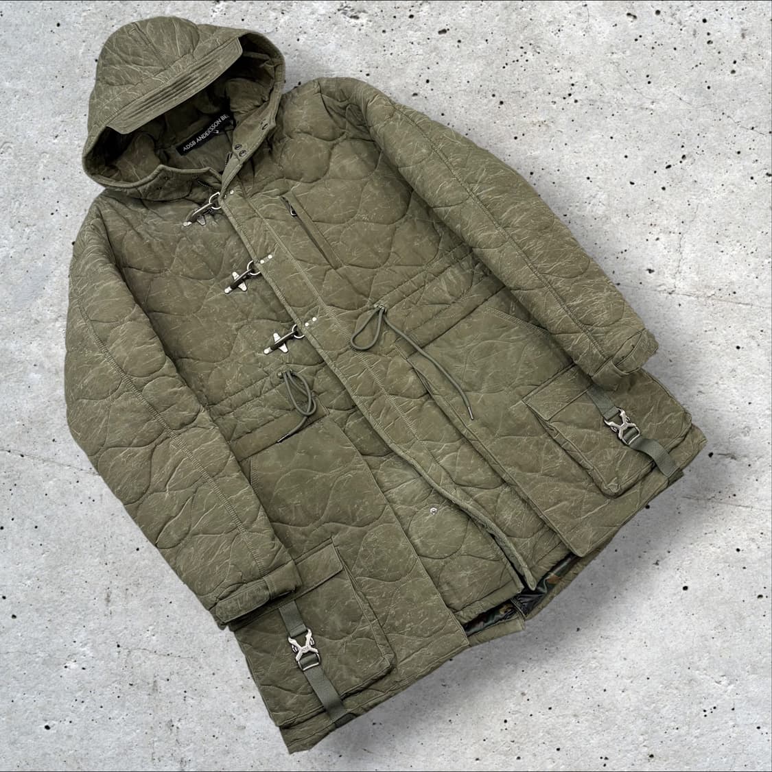 [XL] ADS8 앤더슨벨 레이스업 피쉬테일 퀼팅 패딩 카키 D639 상품이미지1