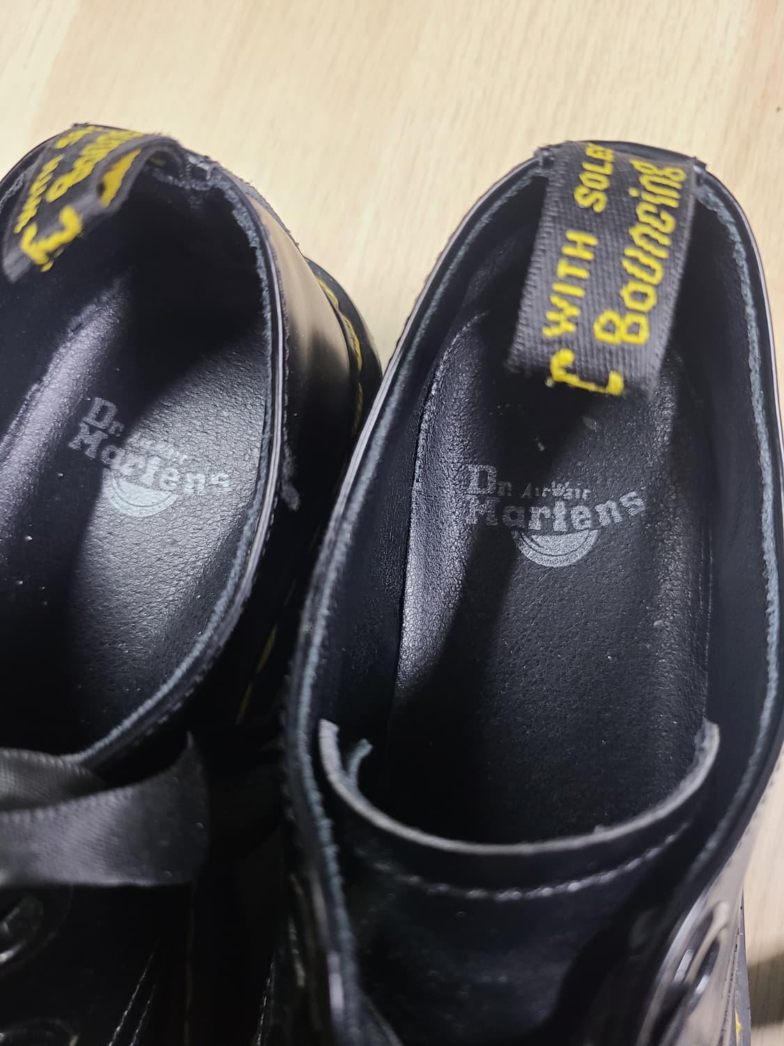 닥터마틴 블랙 여성 로퍼 245 상품이미지2