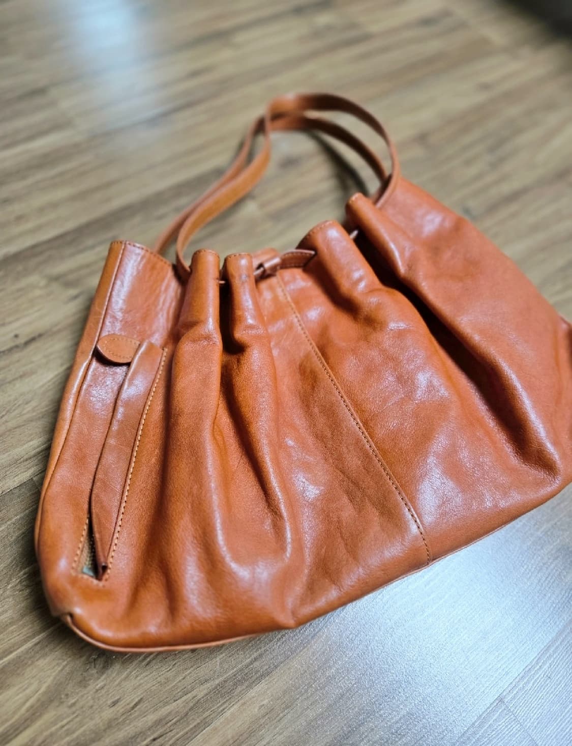 니콜 st. 질 - 가죽 토트백 [정품] 상품이미지1