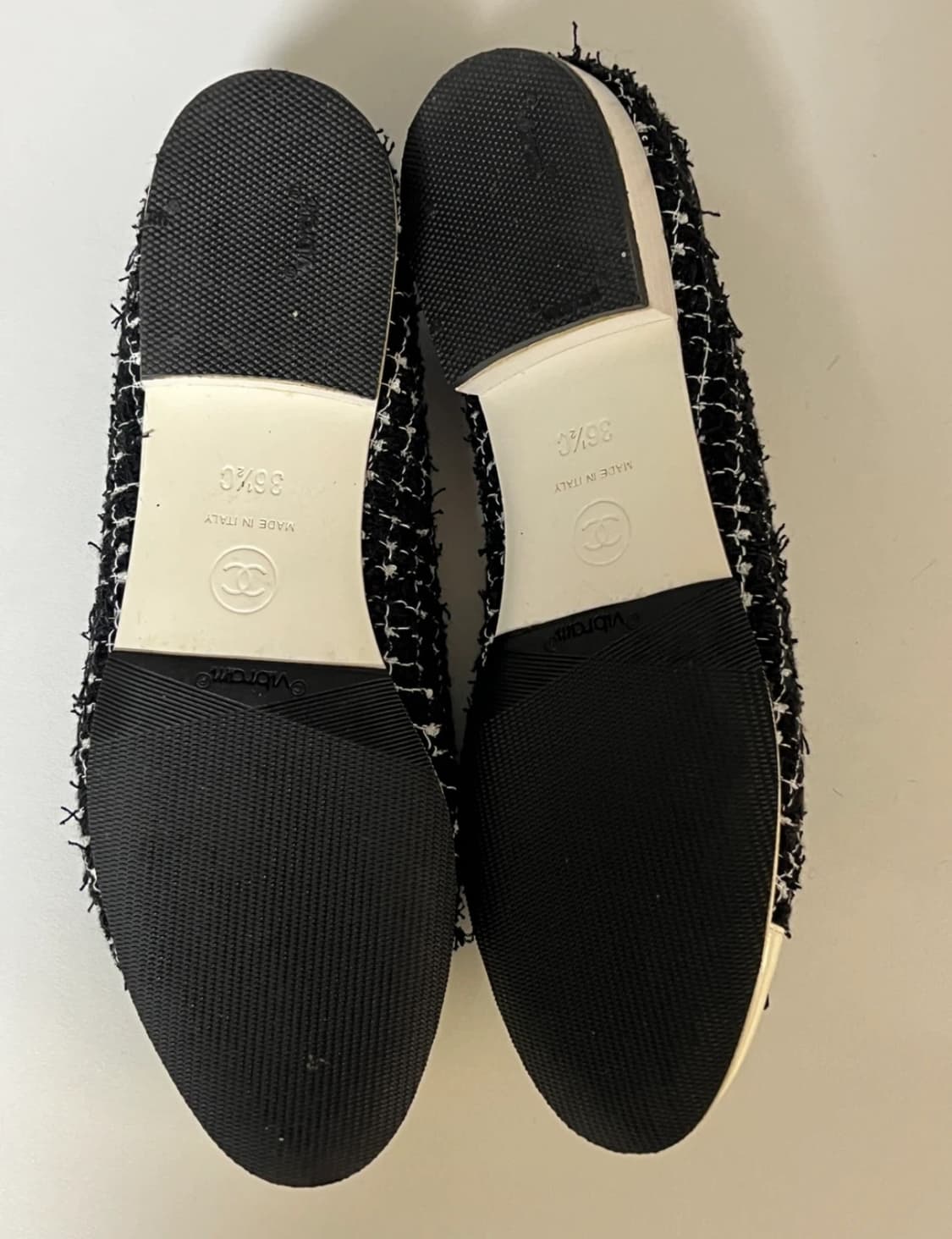 샤넬 트위드 발레리나 플랫슈즈 36.5(235) 상품이미지4