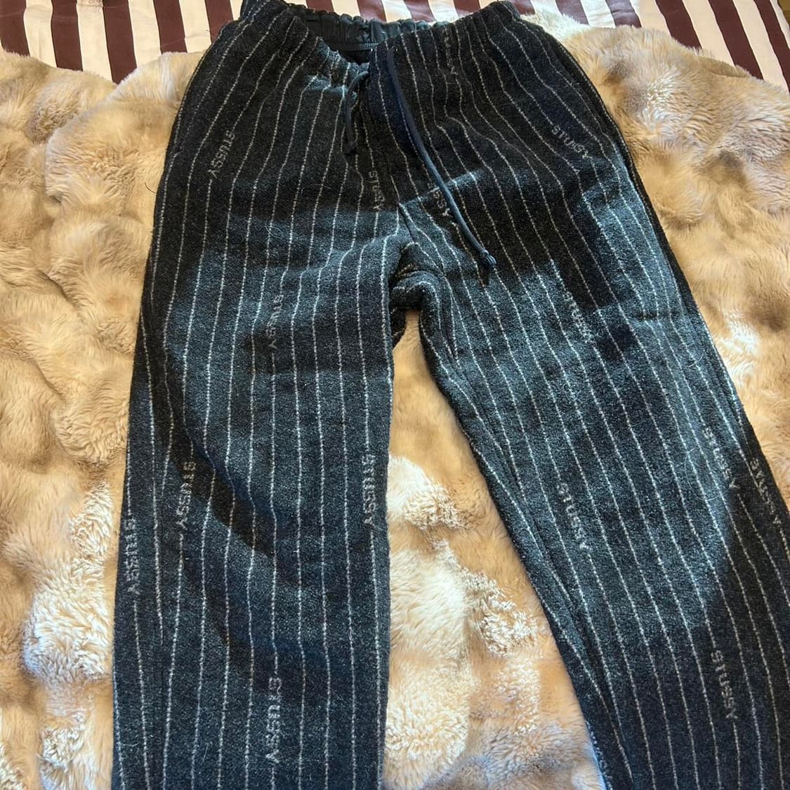  나이키 x 스투시 NRG 스트라이프 울 팬츠 블랙 상품이미지2