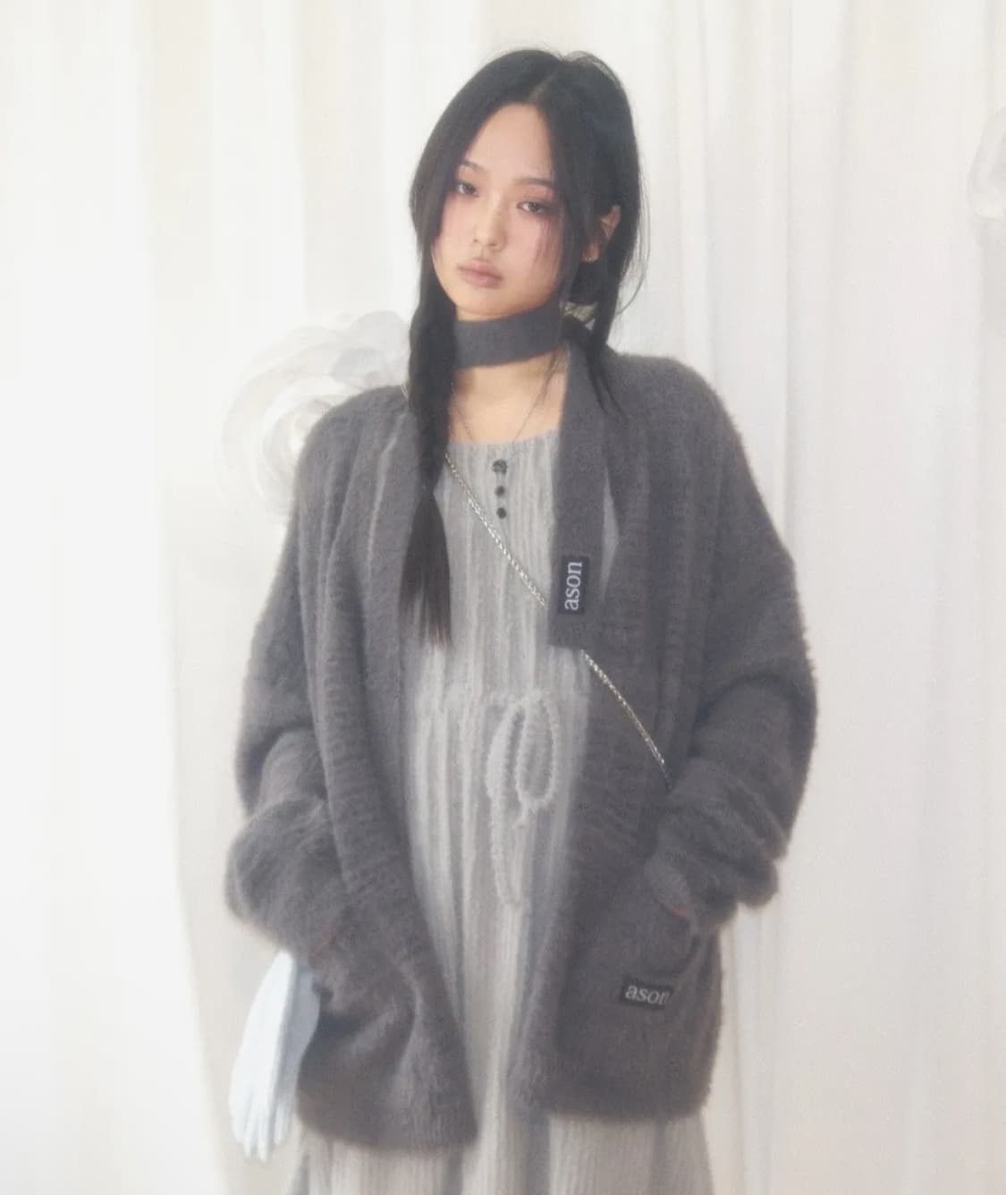 애즈온 타이 가디건 차콜 상품이미지1