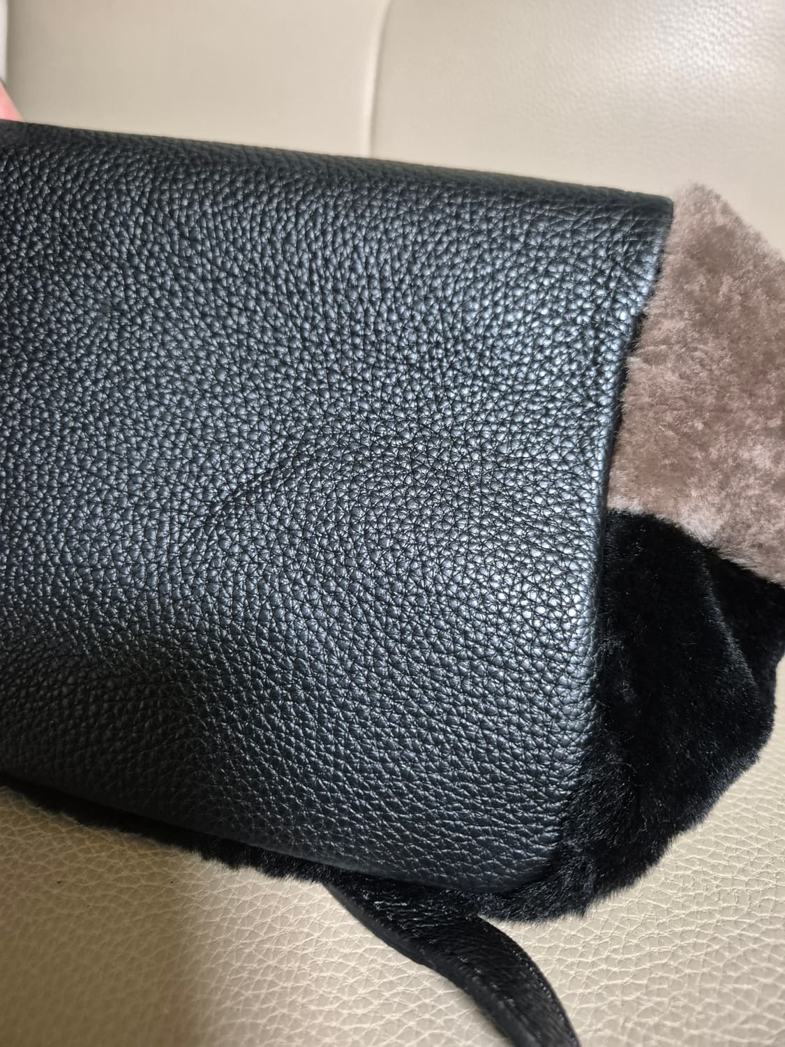 안토니오 크리스티아노 양털 컬러블록 토트백 상품이미지5