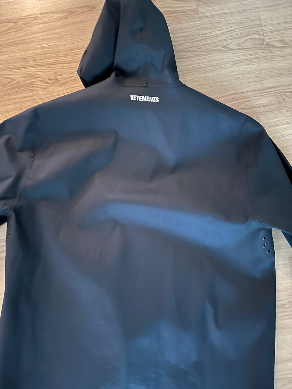 베트멍 멕킨토시 오버사이즈 코트 vetemenet  mackintosh 상품이미지7