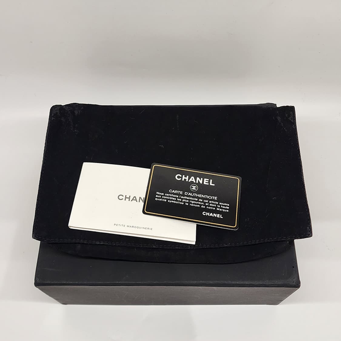 샤넬 WOC 캐비어 클래식 은장 블랙 #25 상품이미지10