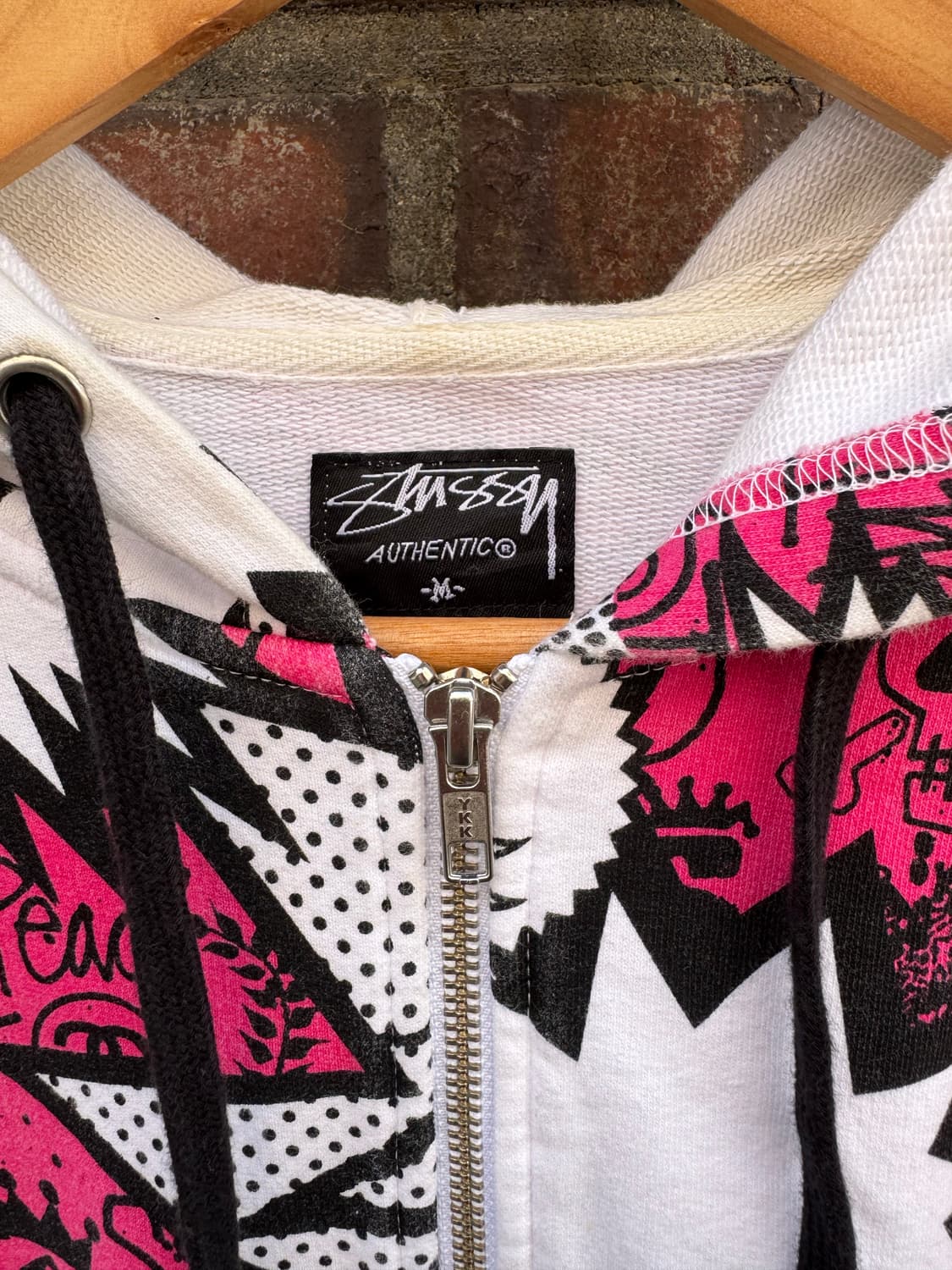 Stussy/스투시 2000s Comic Zip Up Hoodie 상품이미지3