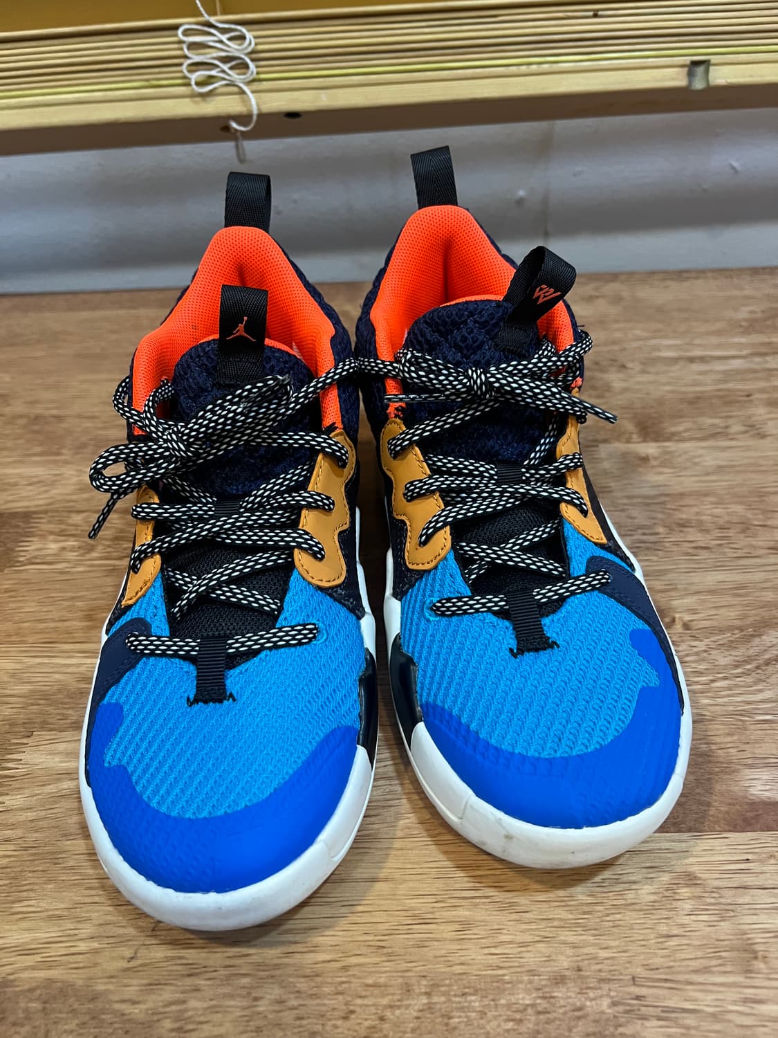 나이키조던 키즈 멀티컬러 농구화 스니커즈 상품이미지3