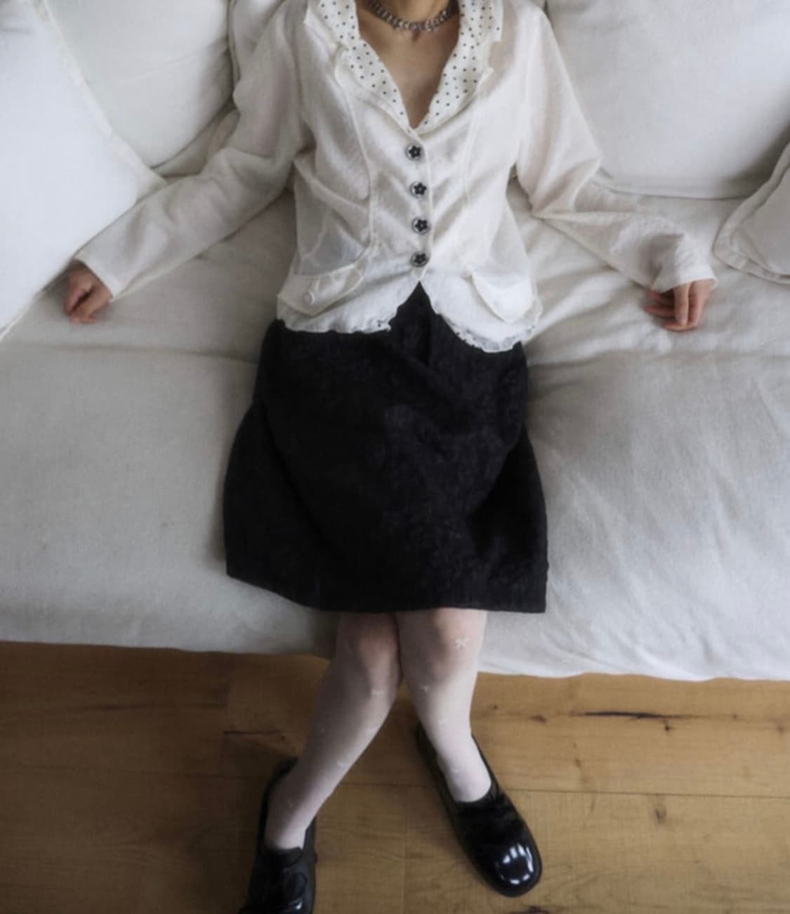 시오 서울 버튼 블라우스 상품이미지1