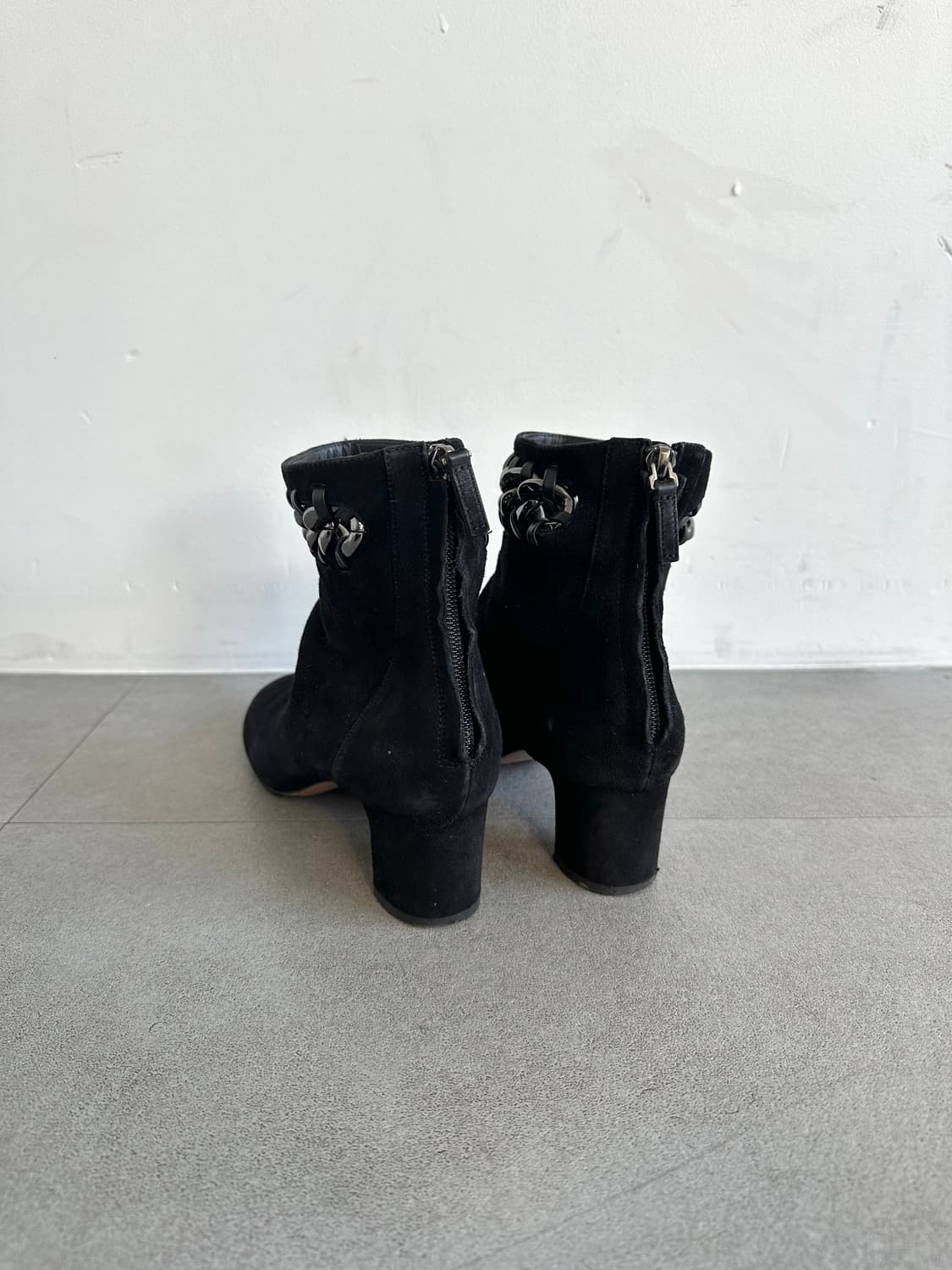 발렌티노 가라바니 스퀘어토 체인 스웨이드 부츠 상품이미지4