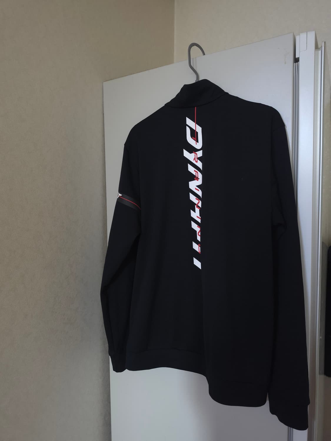 다이나핏 블랙 남성 집업 자켓 상품이미지4