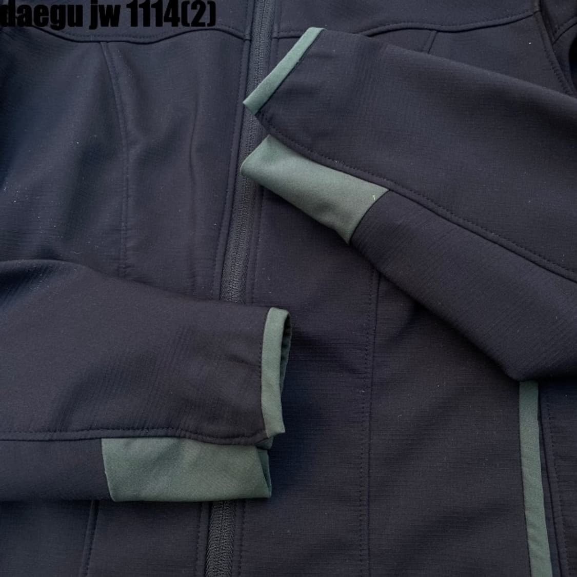 아크테릭스 여성집업 상품이미지5