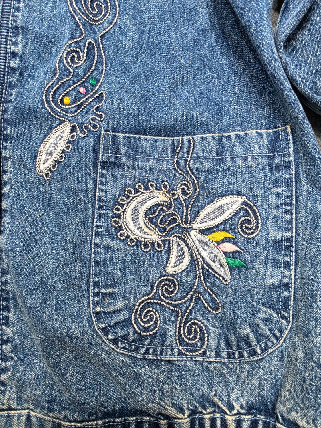 빈티지 자수 디테일 애시드워싱 데님자켓 청자켓 상품이미지5