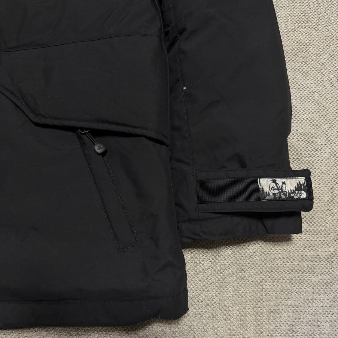 노스페이스 화이트라벨 사이드로고 패딩 파카 상품이미지2