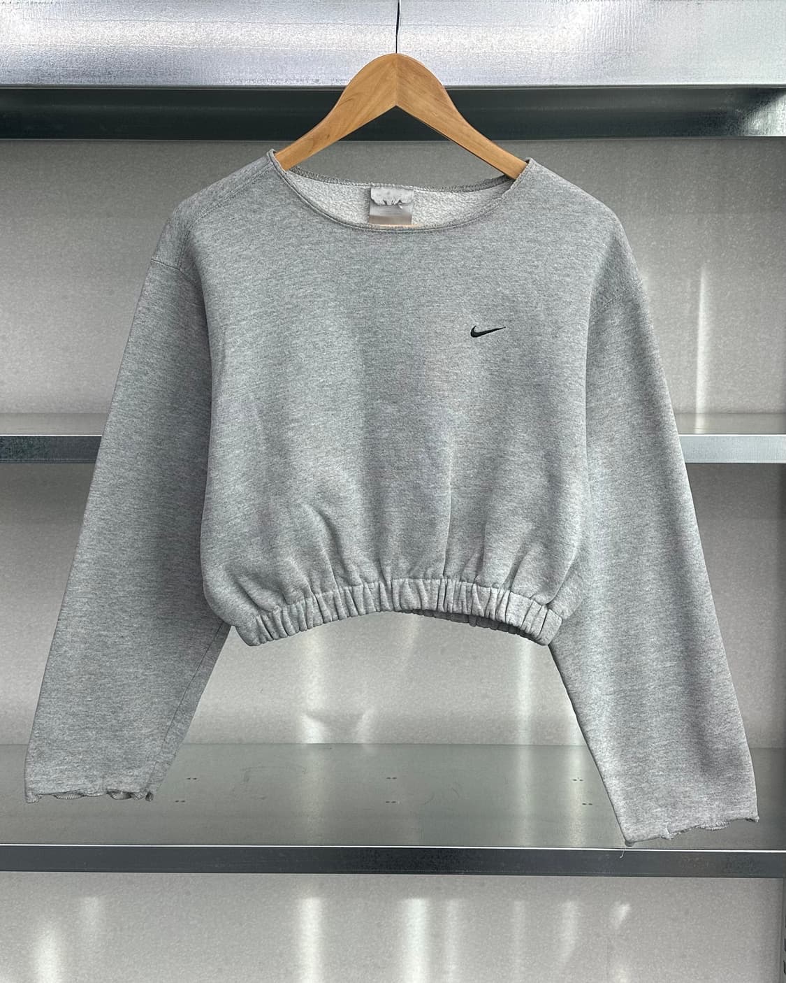 (WOMEN)나이키 크롭 맨투맨-M1450 상품이미지2